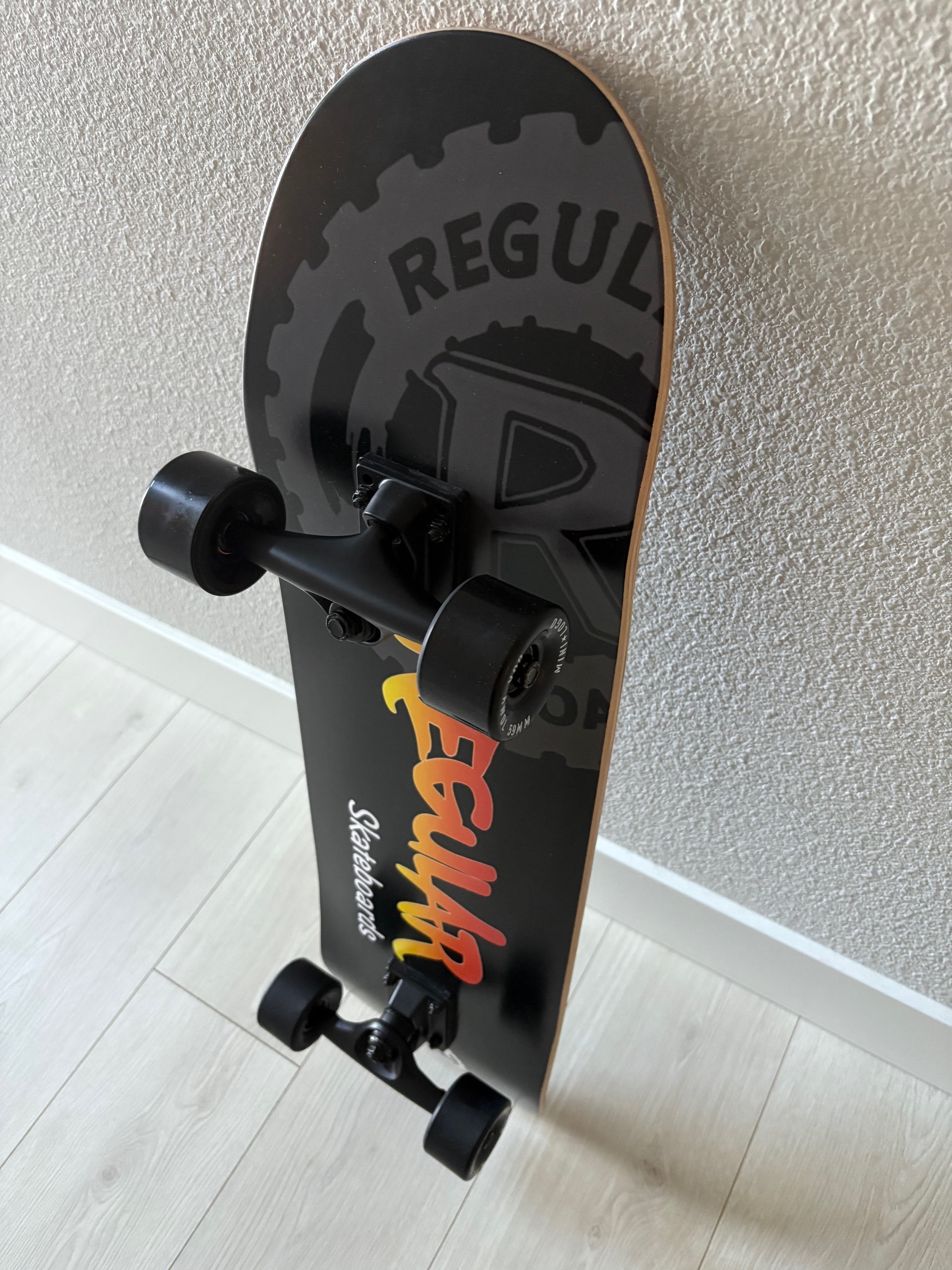 Regular Skateboards - Black Original