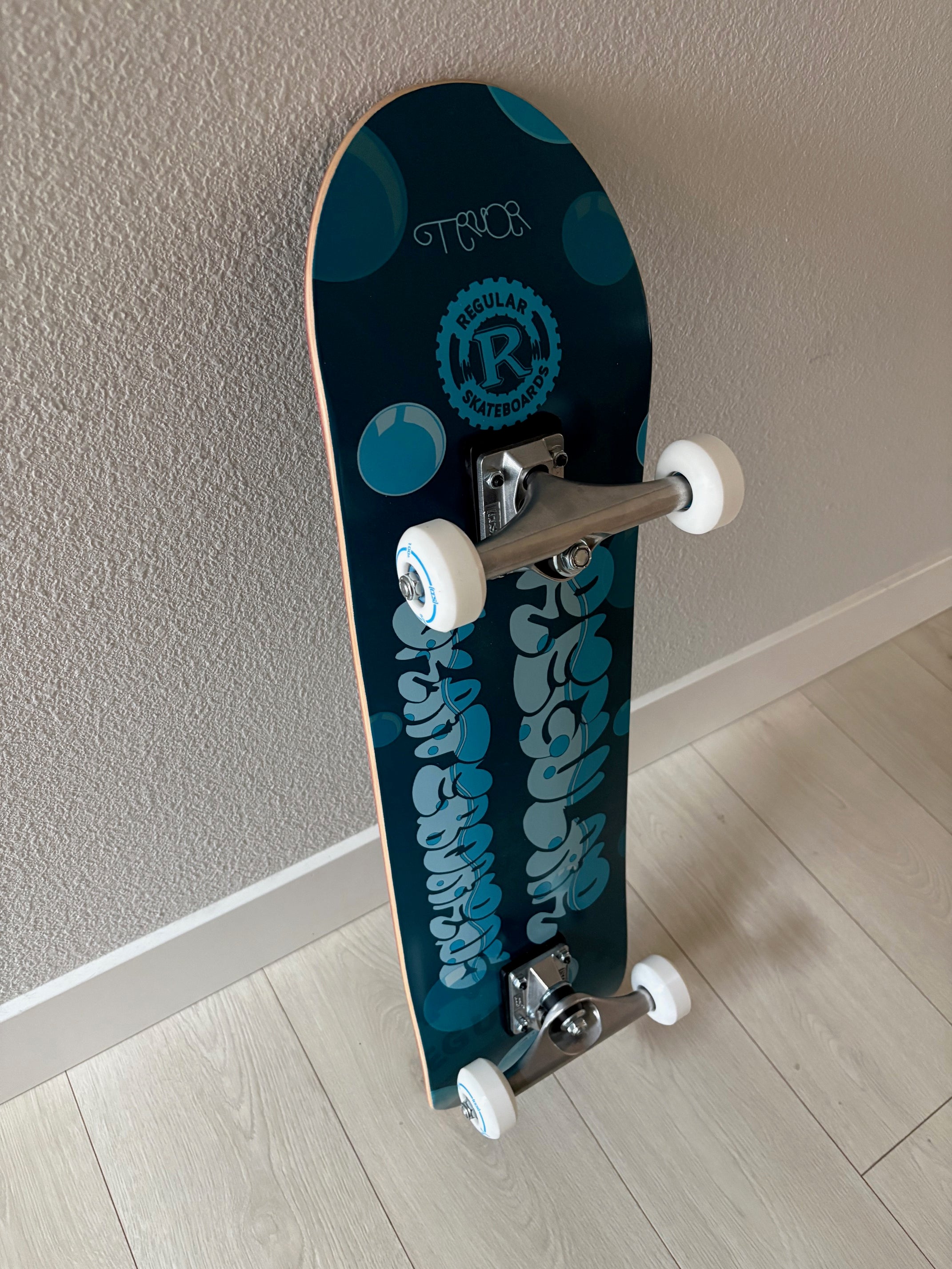 Regular Skateboards - Blue Regular Bubbles