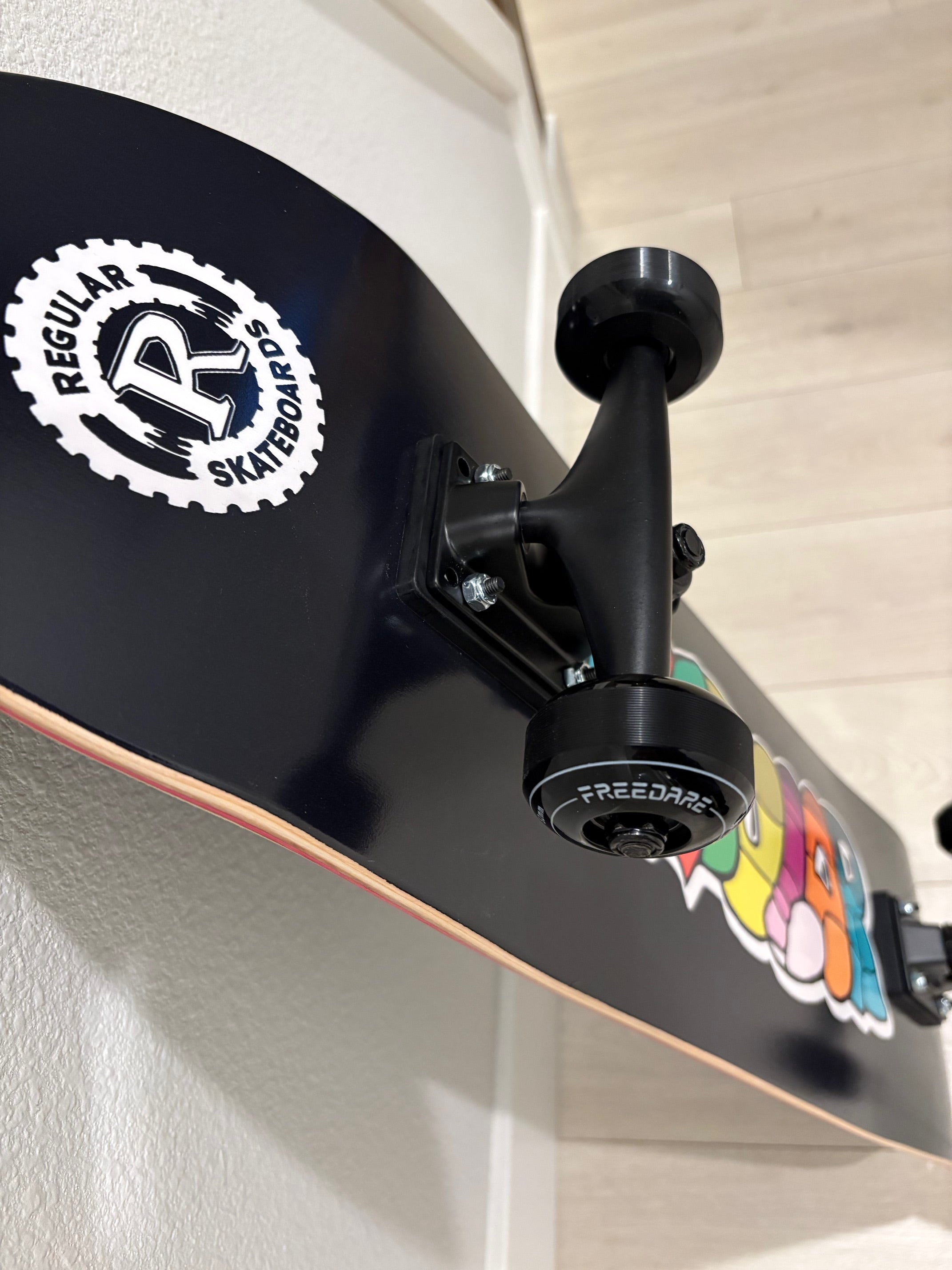 Regular Skateboards - Black Regular Rainbow